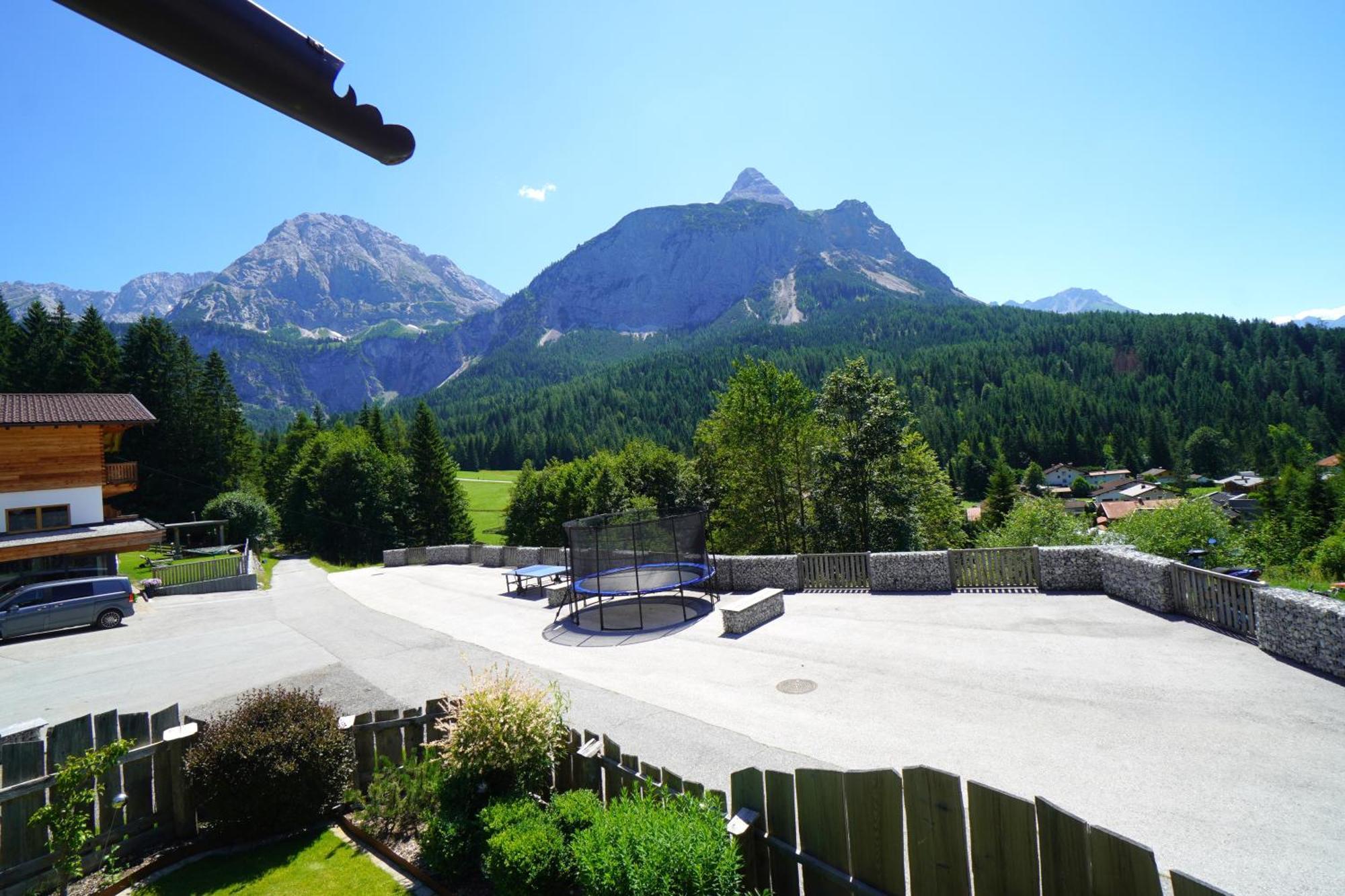 Der Trueferhof Apartment Ehrwald Exterior photo